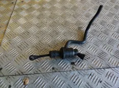 Главный цилиндр сцепления Nissan Qashqai 2007 30610JD000 J10 HR16DE