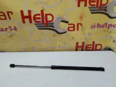 Амортизатор багажника Hyundai i30 2009 817712R000 FD G4FA, правый