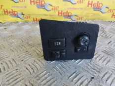 Блок кнопок Nissan Qashqai 2010 25570JD01B J10 MR20DE