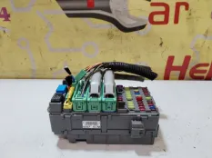 Блок предохранителей Honda CR-V 2008 38200SWAE221 RE5 R20A2