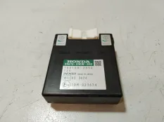 Блок управления парктроником Honda CR-V 2008 39670SWWG02 RE5 R20A2