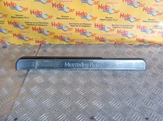 Накладка на порог Mercedes-Benz S-Class 2007 A2216800235 W221 642930 (OM642), правая