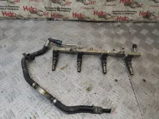 Рампа топливная Opel Astra H 2009 55559375 L48 Z16XER