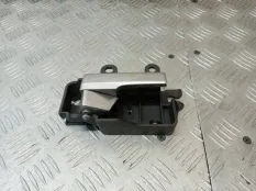 Ручка двери внутренняя Ford Focus 2009 1470115 CB4 SHDC; HWDA; HWDB; SHDA; SHDB, задняя правая
