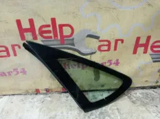 Стекло багажника Ford Focus 2010 1360766 CB4 HXDA; HXDB; SIDA, заднее правое