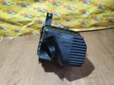 Корпус воздушного фильтра Suzuki Grand Vitara 2007 1370067J00 TD44 F9QB