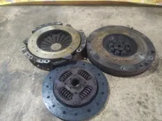 Маховик Suzuki Grand Vitara 2007 1262054D00 TA74 M16A