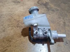 Главный тормозной цилиндр Suzuki Grand Vitara 2007 5110065J00 TA74 M16A