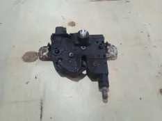 Замок капота Ford Focus 2010 4895286 CB4 HXDA; HXDB; SIDA