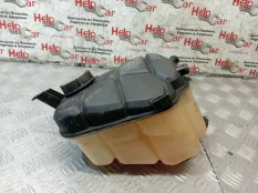 Бачок расширительный Land Rover Freelander 2007 LR004080 L359 B6324S