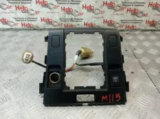 Накладка консоли кпп Suzuki Grand Vitara 2006 7581265J10 TD44 F9QB