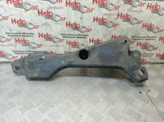 Защита топливного бака Toyota RAV4 2010 5839842021 XA30 2AD-FTV