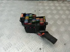 Блок предохранителей Volkswagen TOUAREG 2008 7L0941828B 7L BPE