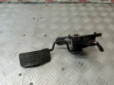 Педаль газа Nissan Qashqai 2011 18002BR05A J10 K9K