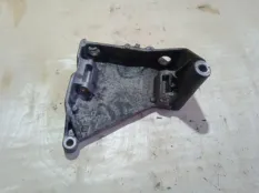 Кронштейн генератора Volkswagen TOUAREG 2005 070903143C 7L BAC