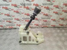 Кулиса КПП Toyota RAV4 2010 3353042072 XA30 2AD-FTV
