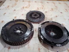 Маховик Suzuki Grand Vitara 2007 1262067JG1 TD44 F9QB