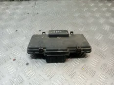 Крышка блока предохранителей Honda CR-V 2004 38251S9A003 RD8 K20A4