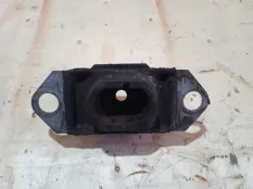 Подушка двигателя Nissan Qashqai 2011 11220JD50A J10 K9K, левая