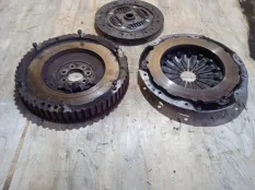 Маховик Suzuki Grand Vitara 2006 1262067JG1 TD44 F9QB