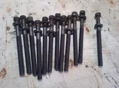 Болт Volkswagen TOUAREG 2005 070103384 7L BAC