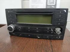 Магнитола Volkswagen TOUAREG 2005 7L6035195 7L BAC