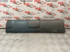 Накладка на дверь Honda CR-V 2007 75333SWWE01 RE5 R20A2, задняя правая