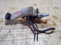 Главный тормозной цилиндр Nissan Qashqai 2009 46012JD01A J10 HR16DE