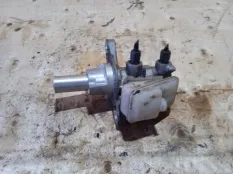 Главный тормозной цилиндр Honda CR-V 2007 46101SWWE00 RE5 R20A2