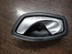 Ручка двери внутренняя Renault Megan 2011 826730001R DZ0B K9K846, передняя левая