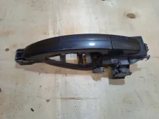 Ручка двери внешняя Ford Focus 2010 1323272 CB4 HXDA; HXDB; SIDA, передняя левая