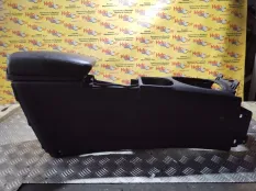 Подлокотник Nissan Qashqai 2009 96910JD02E J10 HR16DE