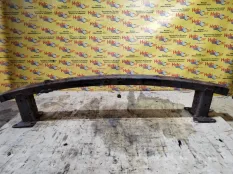 Усилитель бампера Nissan Qashqai 2009 62030JD000 J10 K9K, передний
