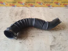 Патрубок воздушный Nissan Qashqai 2009 1657500QAE J10 K9K