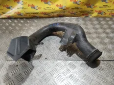 Патрубок воздушный Toyota RAV4 2009 1775128060 ACA30 2ADFTV