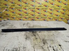 Молдинг на дверь Nissan Qashqai 2009 80839JD00B J10 K9K, передний левый