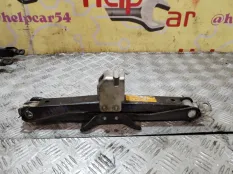 Домкрат Nissan Qashqai 2009 99550EY20A J10 K9K