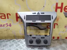 Блок управления климат-контролем Opel Astra H 2009 13100105 L48 Z16XER