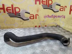 Патрубок системы охлаждения Nissan Terrano2 2004 215037F000 R20 TD27TI