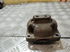 Подушка кпп Mercedes-Benz M-Class 2009 A2512401718 W164 642940