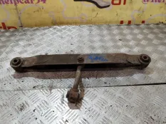 Рычаг подвески Nissan Qashqai 2009 55111JD00A J10 K9K, задний левый