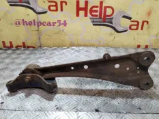 Рычаг подвески Toyota RAV4 2010 4878042030 XA30 2ADFTV, задний левый