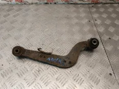 Рычаг подвески Toyota RAV4 2010 4877042040 XA30 2ADFTV, задний правый