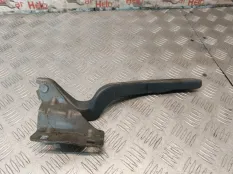 Петля капота Nissan Qashqai 2009 65400JD000 J10 K9K, передняя правая