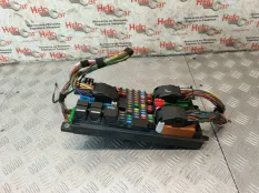 Блок предохранителей Land Rover Range Rover Sport 2006 YQE500420 L320 276DDT