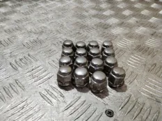 Гайка колеса Honda CR-V 2007 90304SF0751 RE5 R20A2