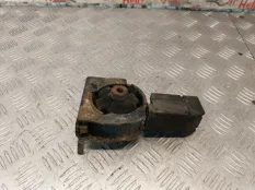 Подушка двигателя Toyota RAV4 2004 1236122080 ACA20 1CDFTV, передняя