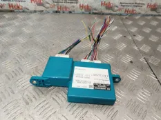 Блок управления Toyota RAV4 2009 8930042060 ACA30 2ADFTV