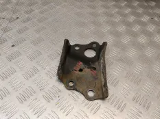 Крепление Toyota RAV4 2010 5225512010 XA30 2ADFTV, переднее правое