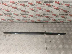 Молдинг на дверь Nissan Qashqai 2011 82821JD00A J10 K9K, задний левый